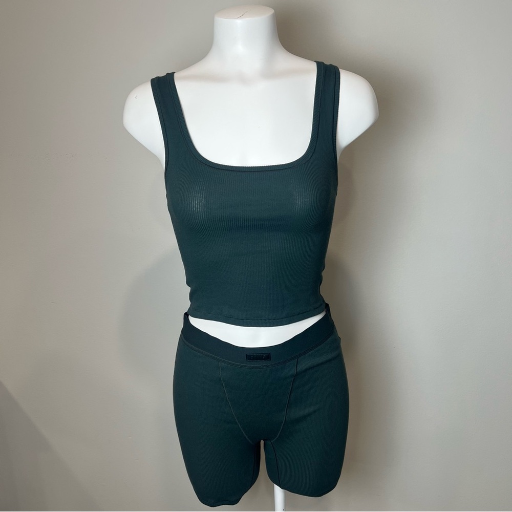 Skims Cotton Rib Boxer Tank Set - Picture 3 of 5